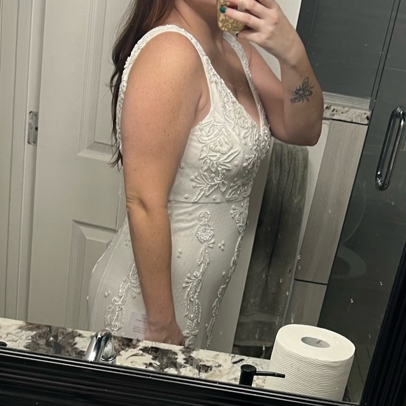 Lulus wedding dress - Picture 3 of 4